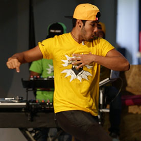 williams-super-heroes-web