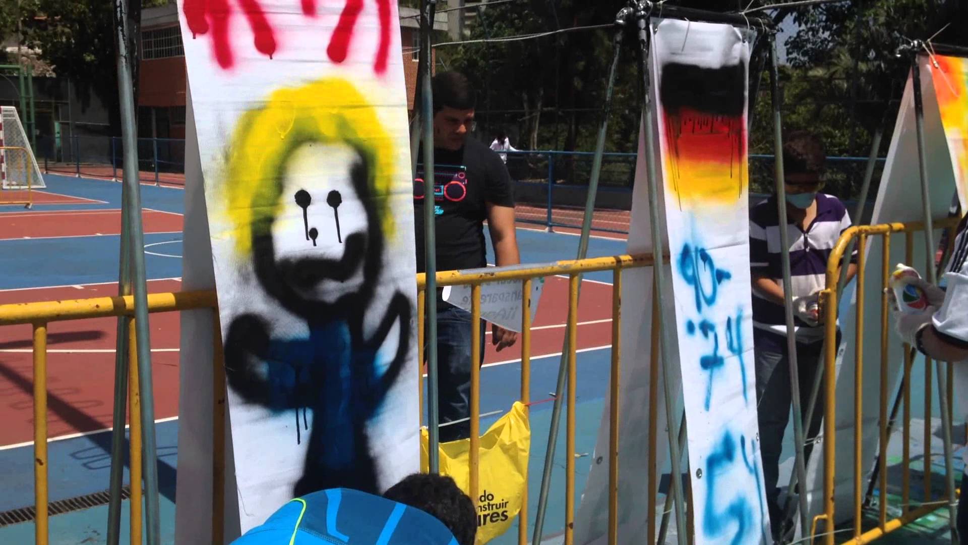 Dibujos de la competencia de la Zona Graffiti en el TrixandTrax del Colegio el Peñon