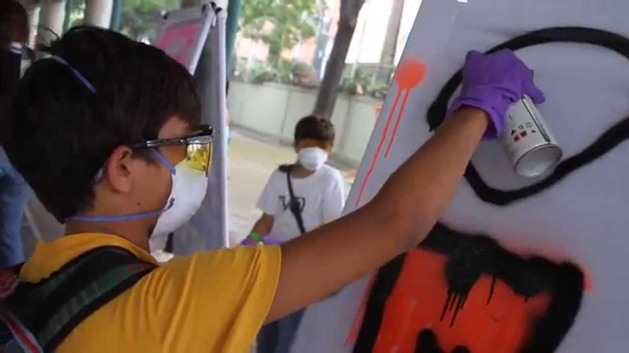 Talento Zona Artes Visuales en el Trix and Trax del Colegio San Ignacio