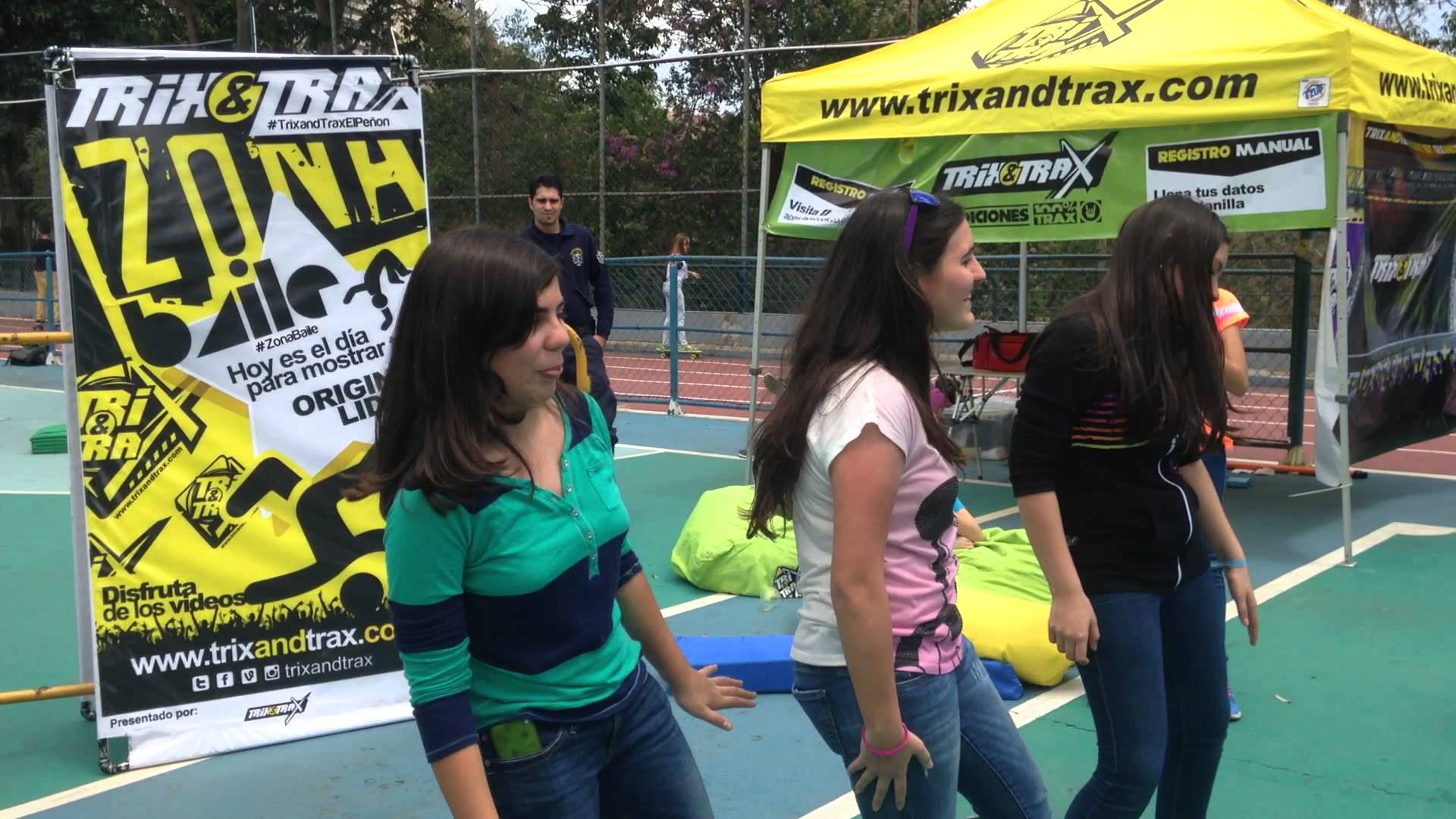 Talentos de la Zona Baile en el TrixandTrax del Colegio el Peñon