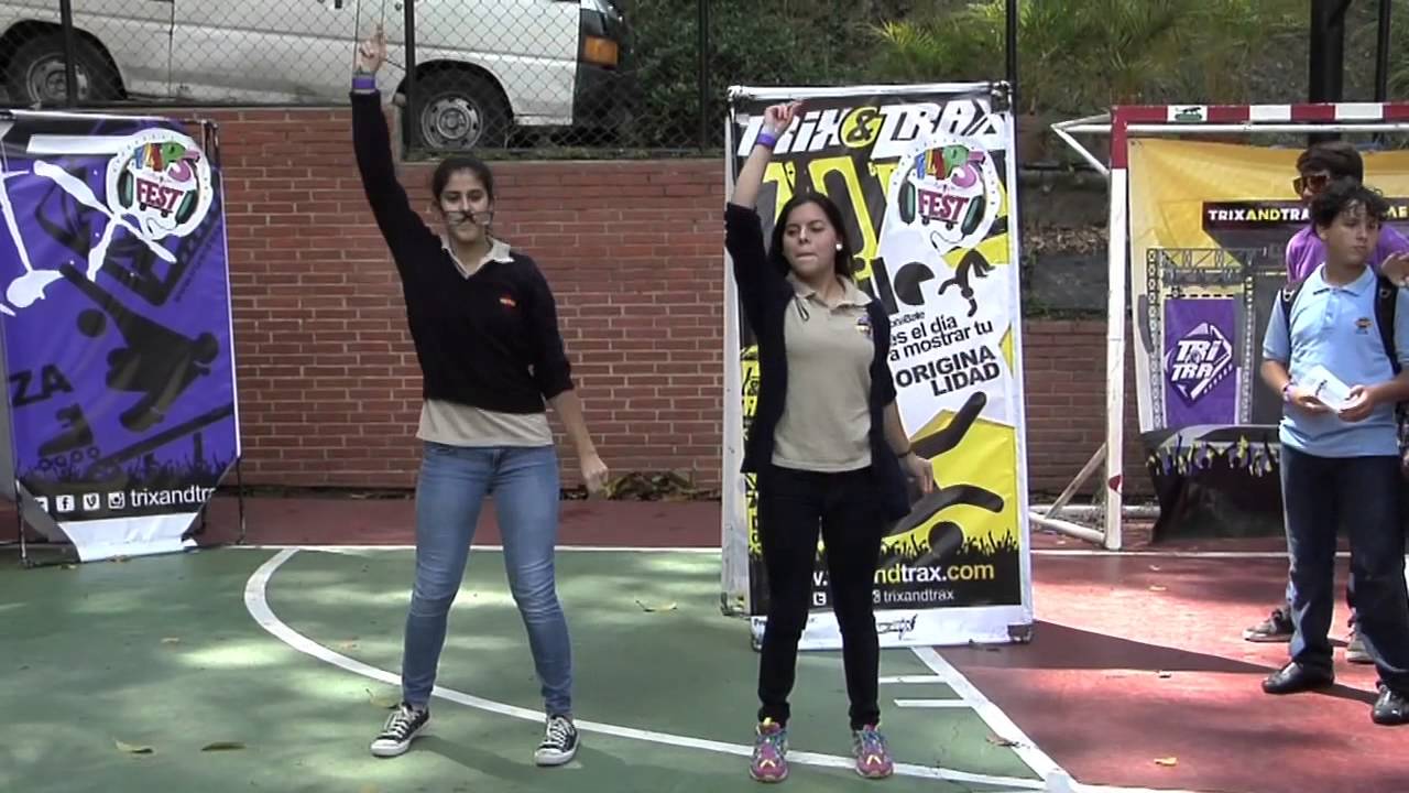 Alexandra y Barbara Talento Baile Simon Bolivar II