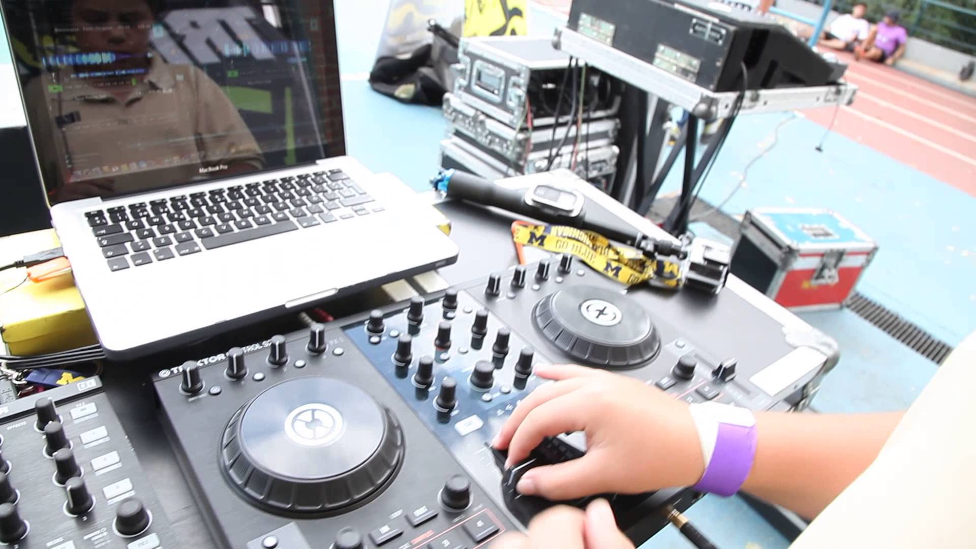 Elias 3 Talento Trax IEA