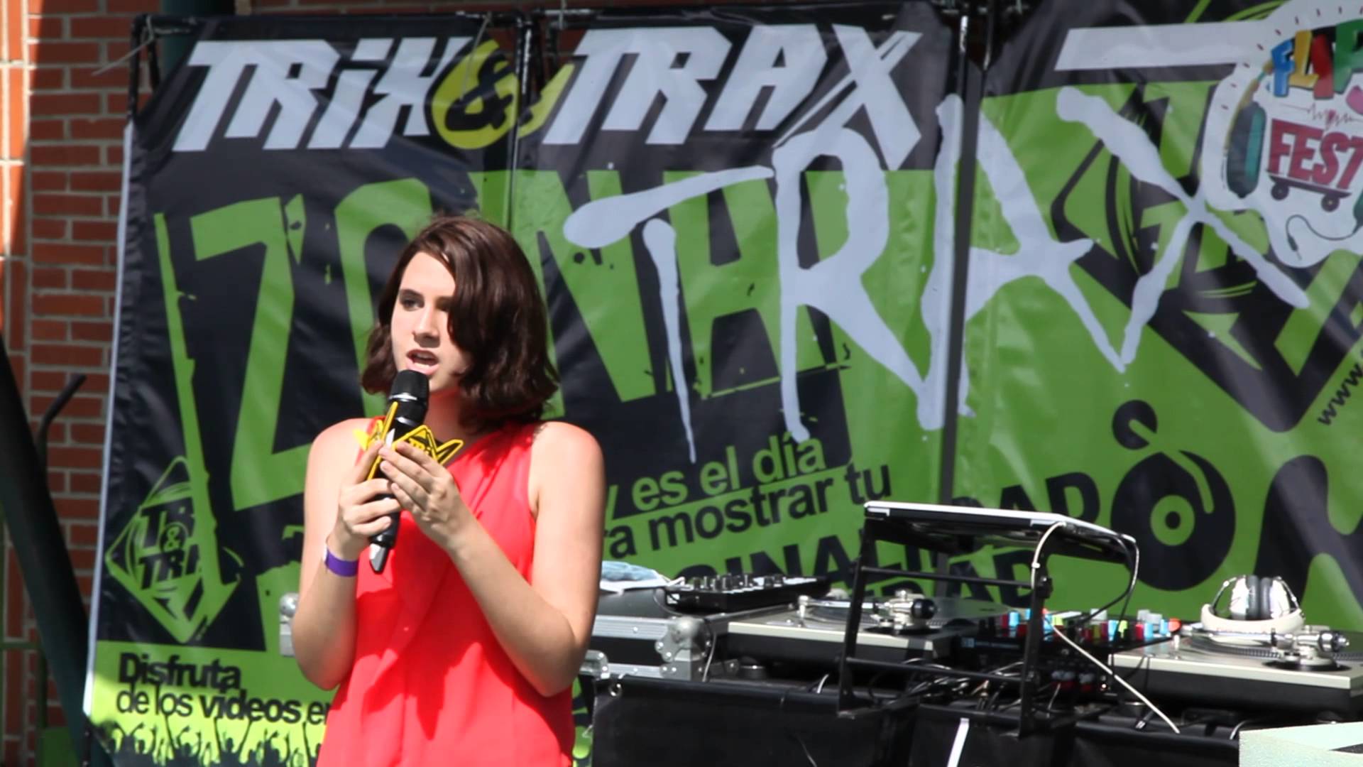 Isabela Talento Trax IEA