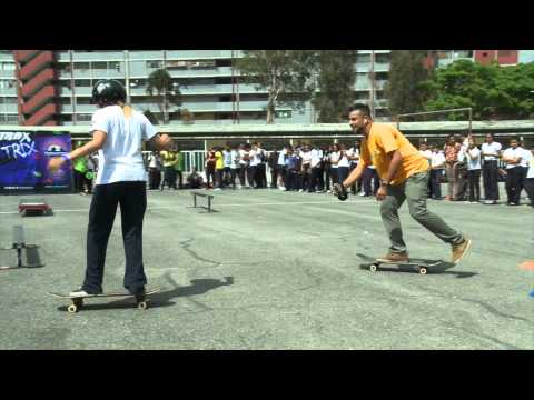 Emily Mujica @emilymujica Zona Trix Skate Colegio San Jose De Calazans