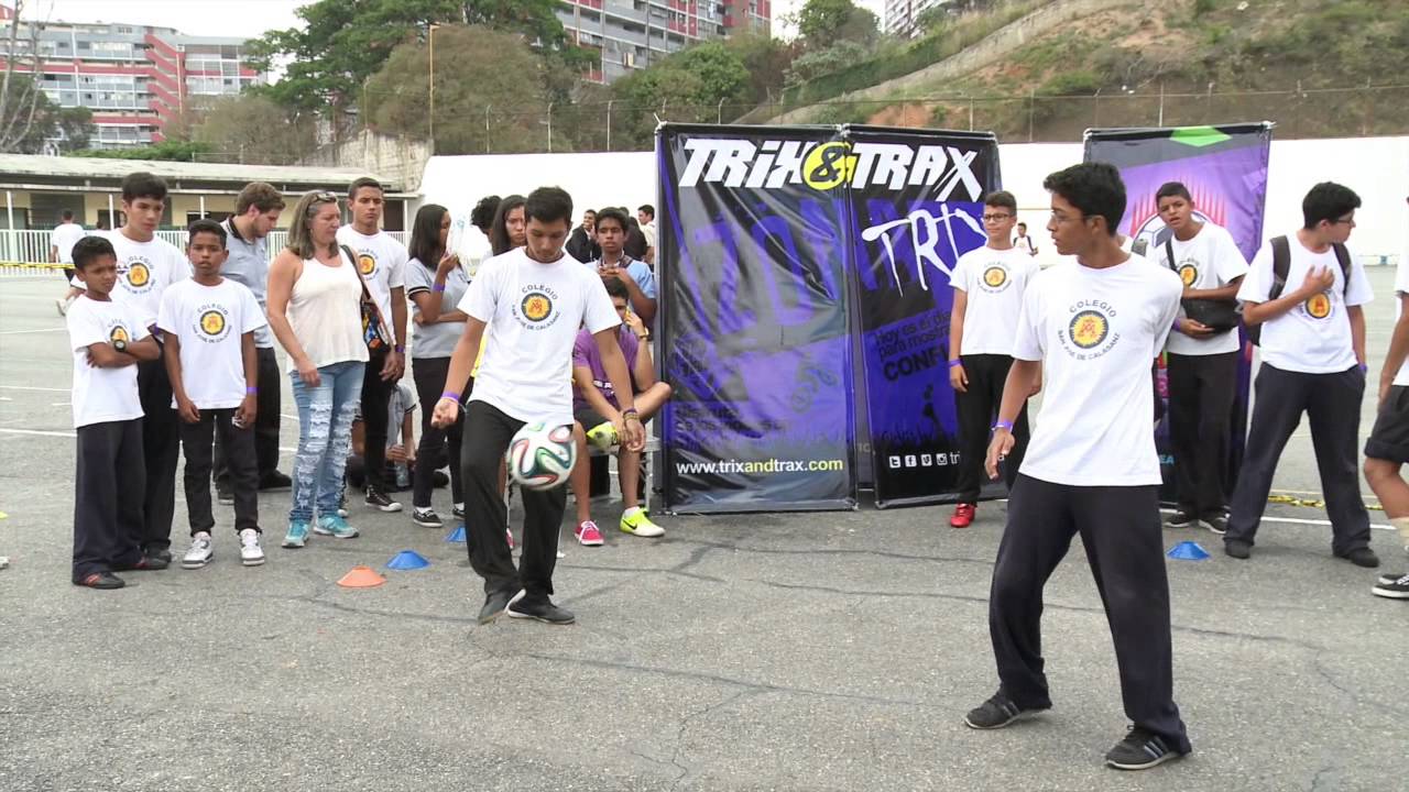 Kevin & Brayan @kevinazo12 Freestyler Football Colegio San Jose De Calazans