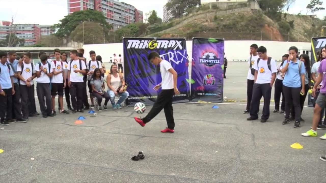 Los 8 clasificados del Concurso de Fútbol Flipstyle