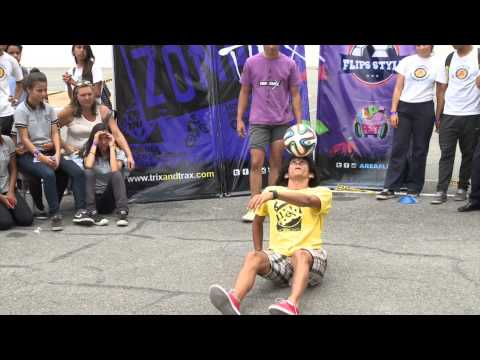 Staff Demostracion Versus Zona Trix Freestyle Football Colegio San Jose De Calazans