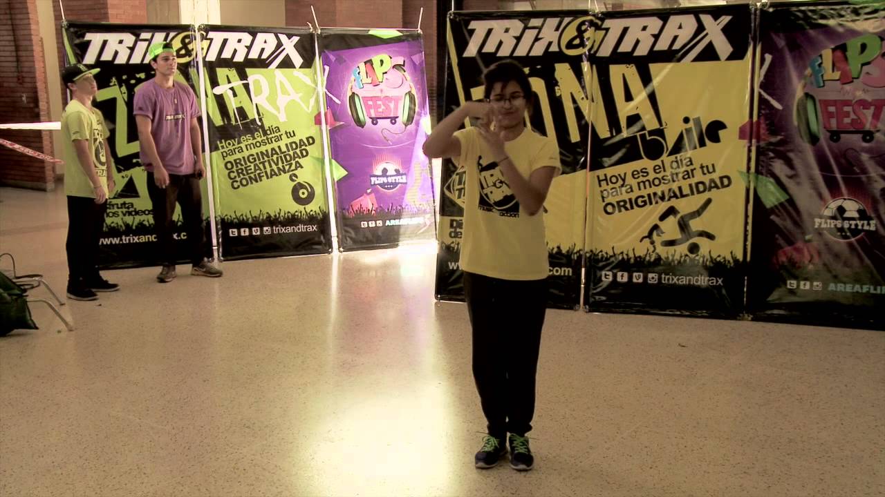 STAFF ESPECIALISTAS DE BAILE DEMOSTRACIÓN