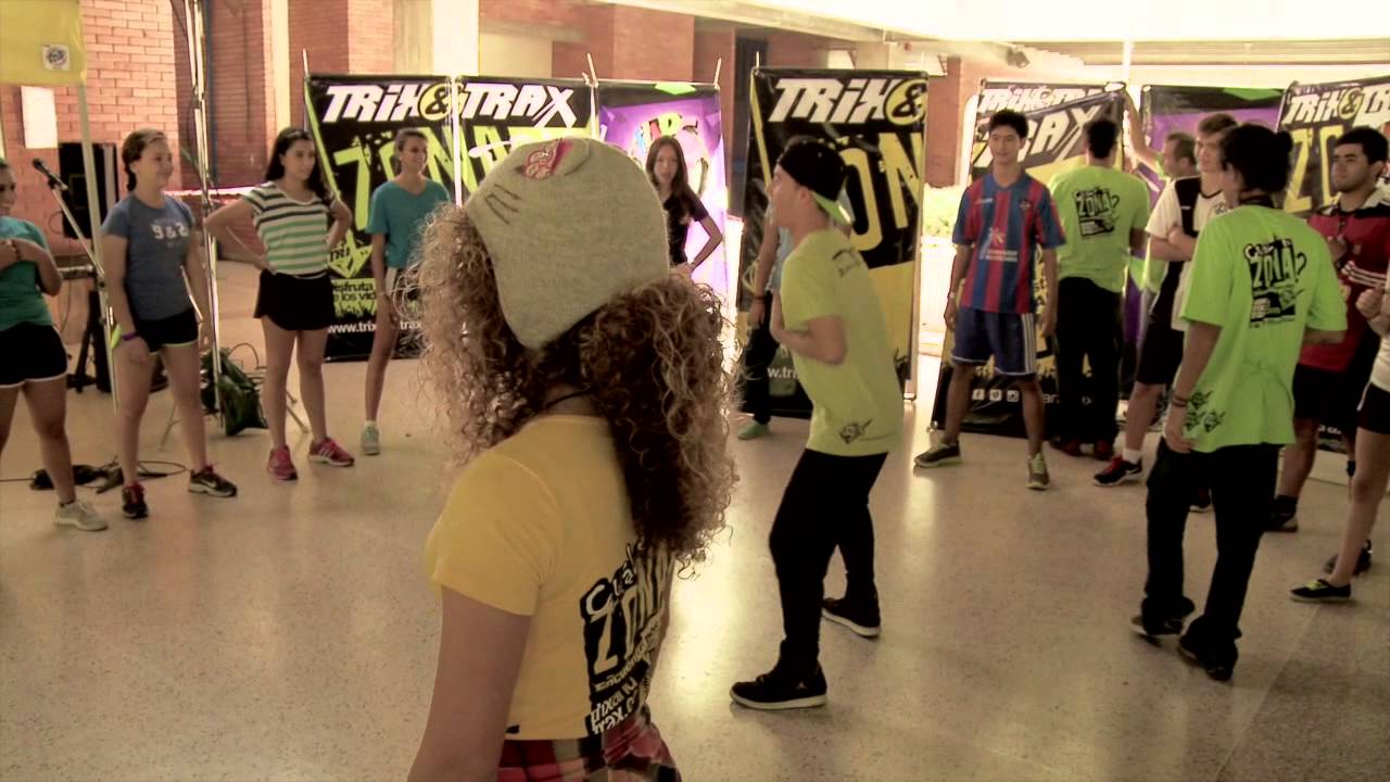 STAFF ZONA BAILE LUIS & DIANA CHAMPAGNAT