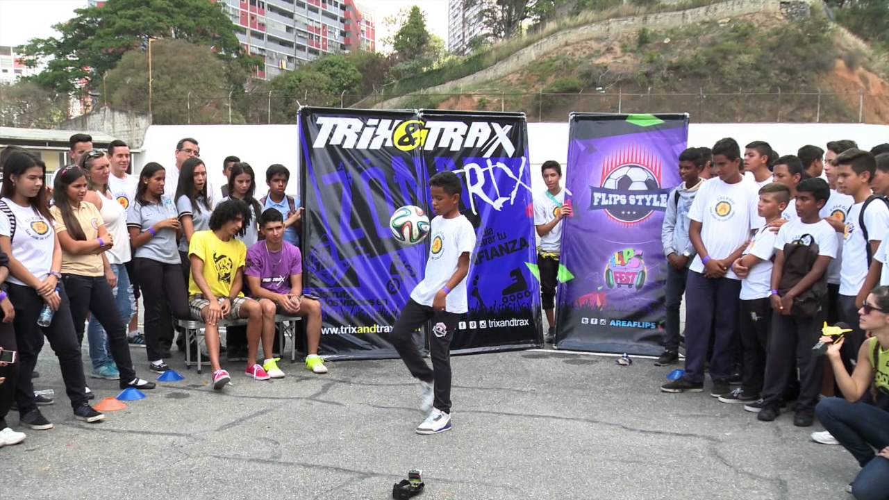 Rominger Carreño   Freestyler Football  Talento Trix Colegio San José De Calasanz @calasanz