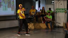 TrixandTrax Day   Williams Alviarez Súper Héroe TrixandTrax Baile