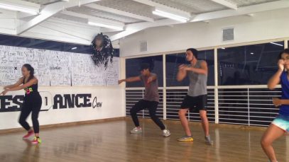 Ensayo de nuestros #SuperHeroes de la zona #Baile día 1.1